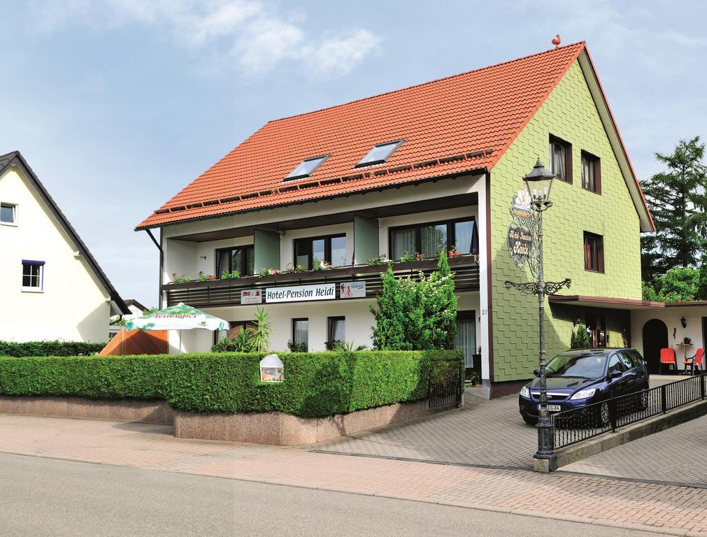 Hotel Pension Heidi Добель Екстер'єр фото